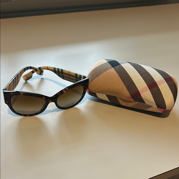 Burberry Accessories - Burberry Tortoise Sunglasses with Plaid Case
